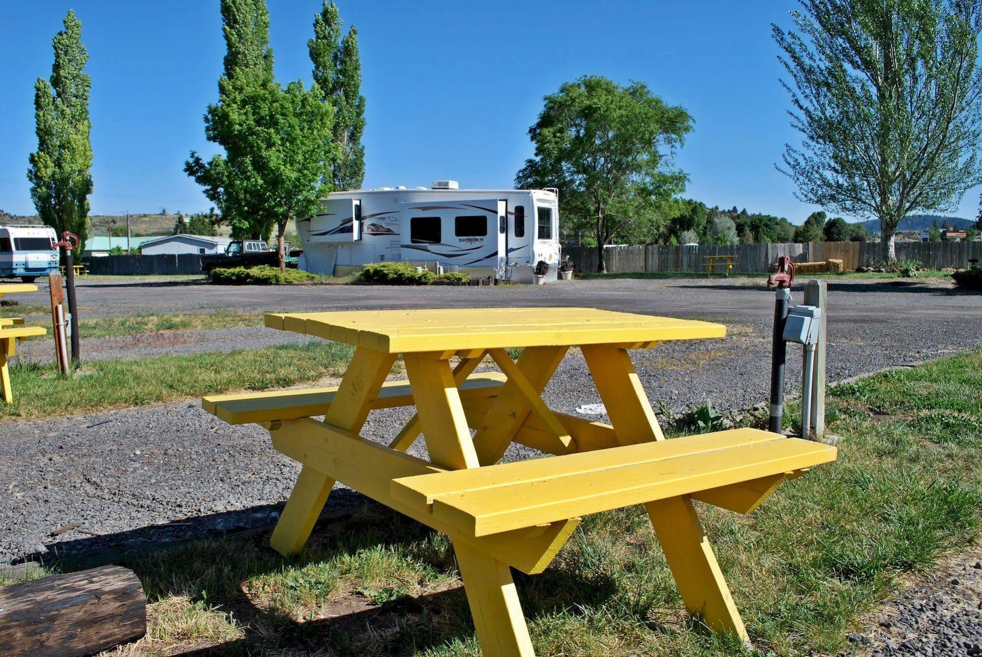 Oregon Motel 8 And Rv Park Klamath Falls Exteriér fotografie
