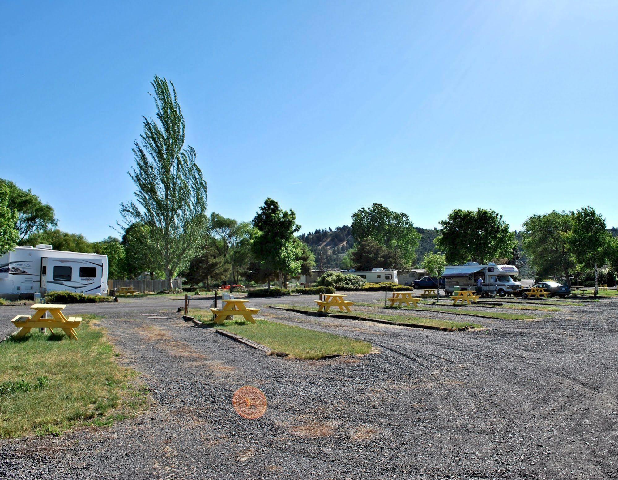 Oregon Motel 8 And Rv Park Klamath Falls Exteriér fotografie