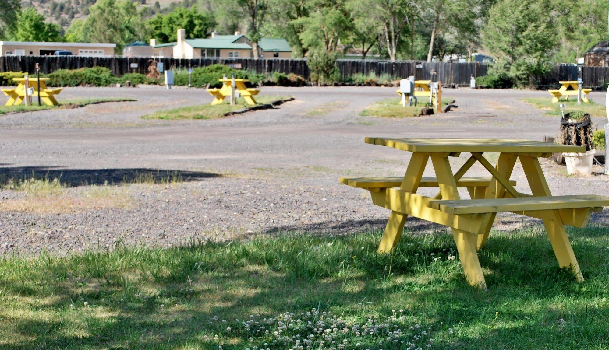 Oregon Motel 8 And Rv Park Klamath Falls Exteriér fotografie